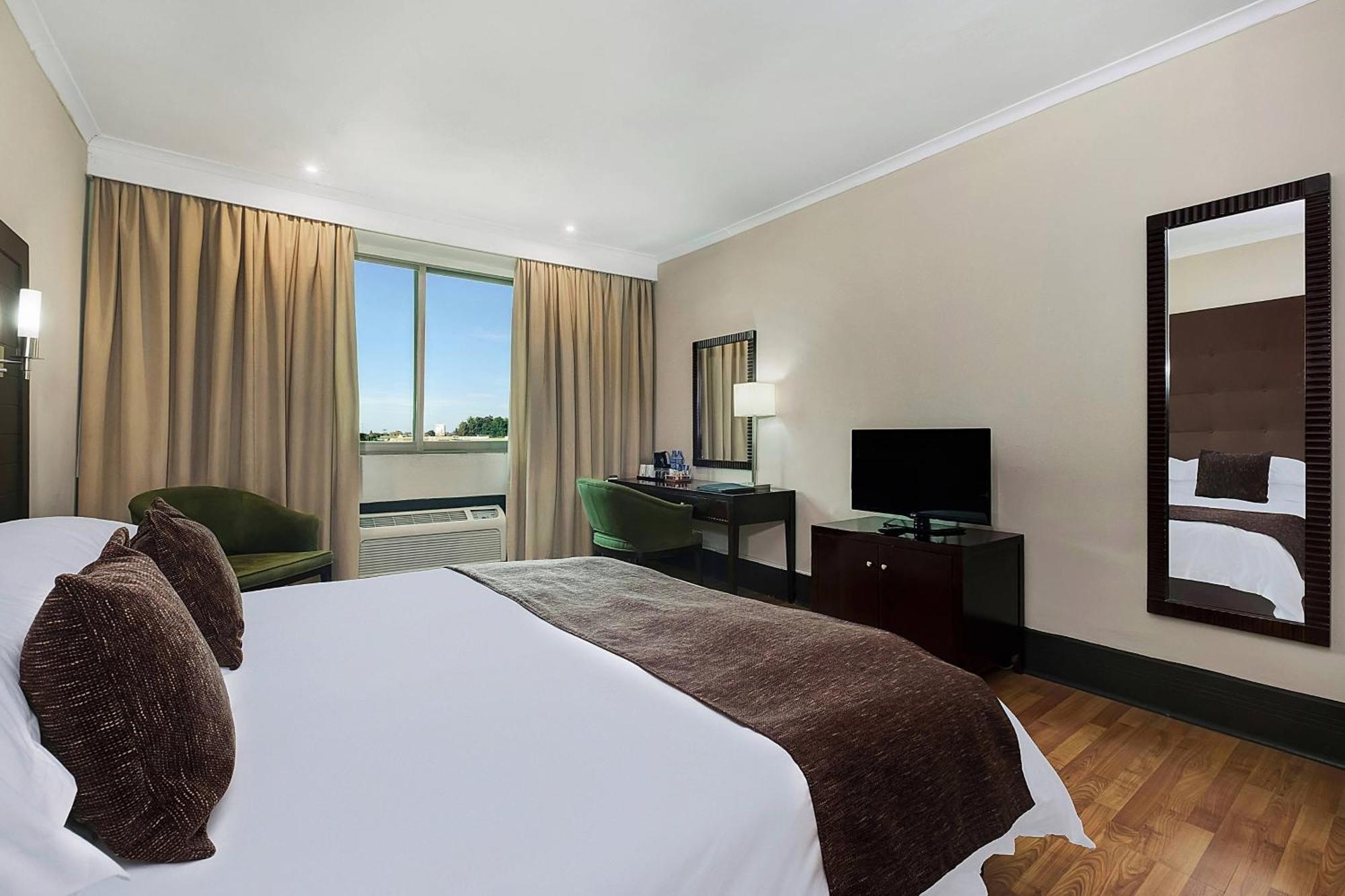 Protea Hotel By Marriott Lusaka Exterior foto